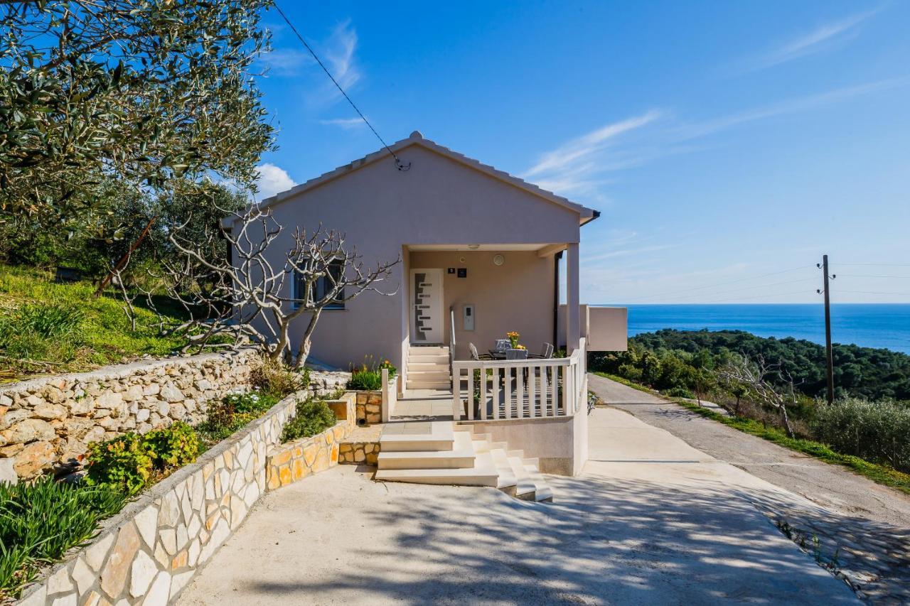 Villa Luana Vis Exteriör bild