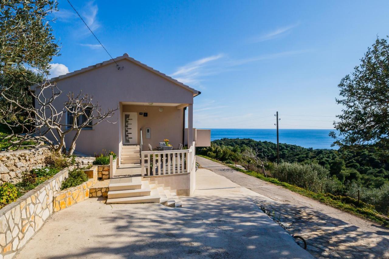 Villa Luana Vis Exteriör bild