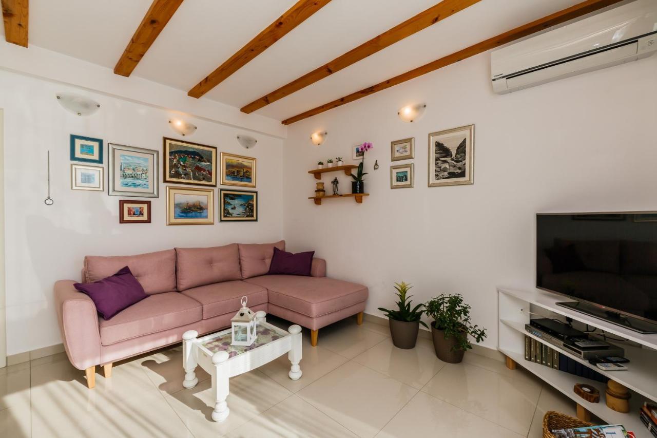 Villa Luana Vis Exteriör bild