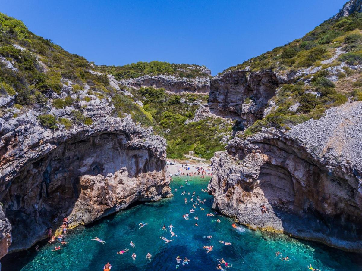 Villa Luana Vis Exteriör bild