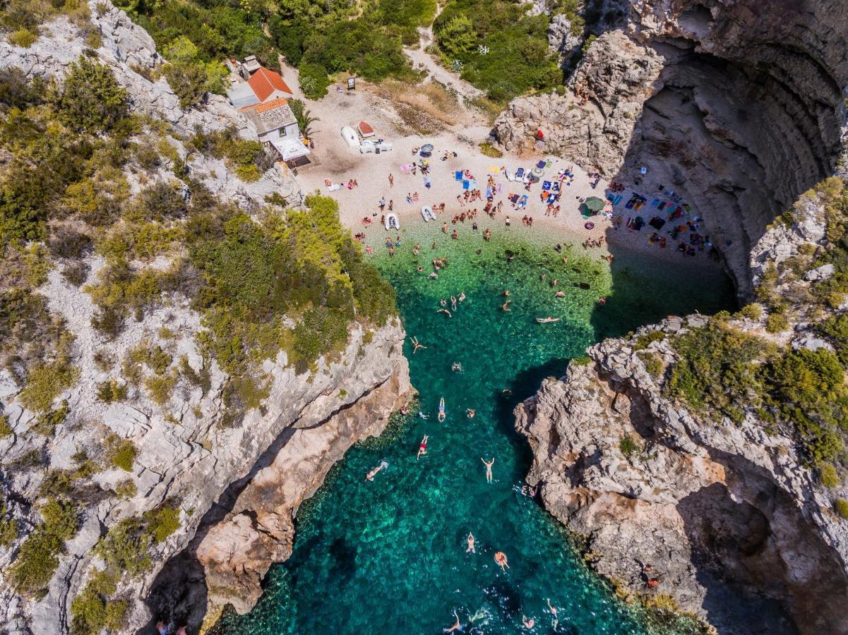 Villa Luana Vis Exteriör bild